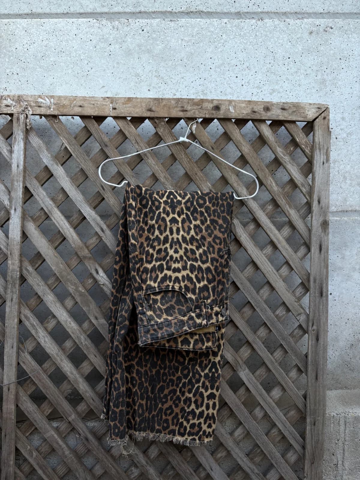 Usado por Maria - Pía Lermanda, Jeans leopardo, talla M