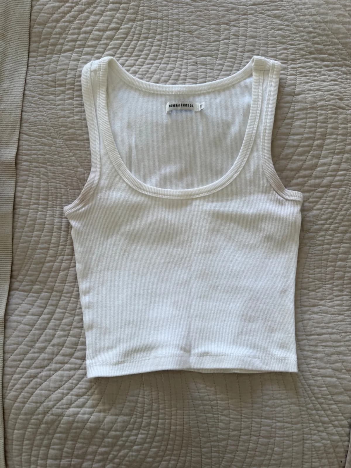 Usado por Paula Pinto, Top blanco basico, talla XS