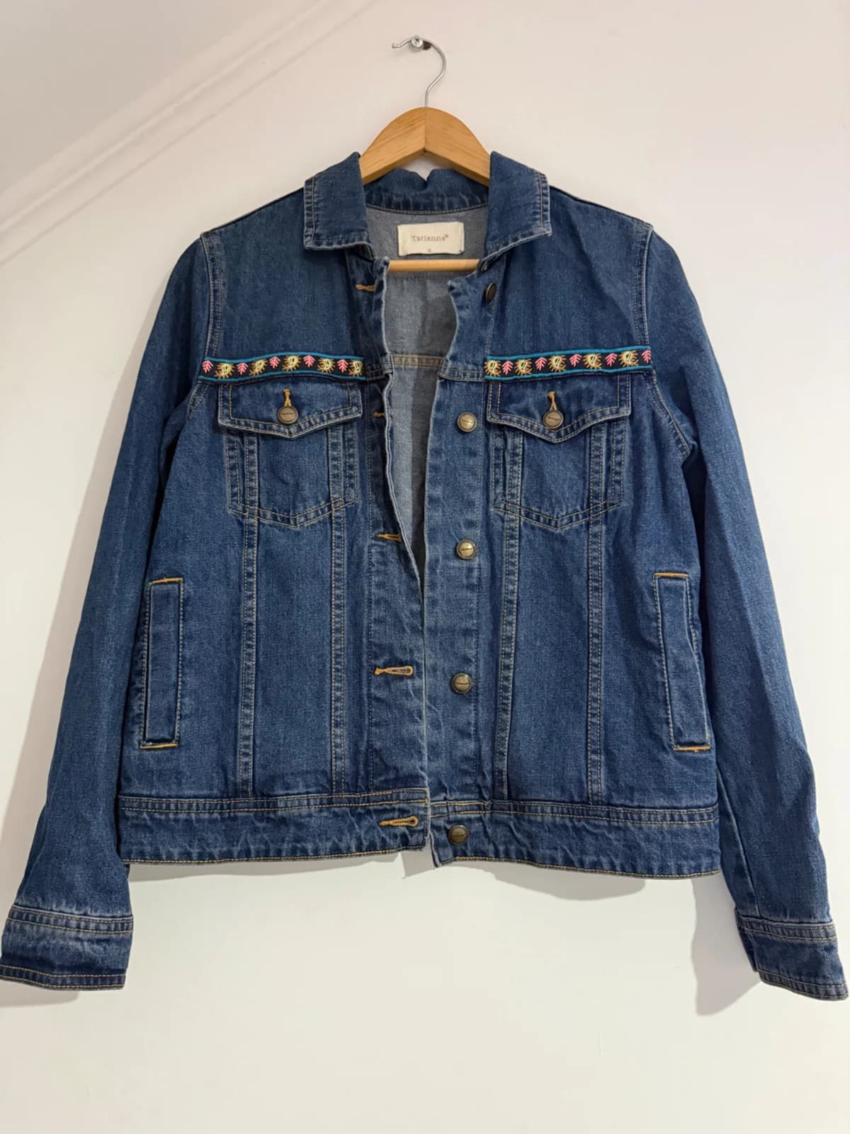 Chaqueta denim bordados — foto 1