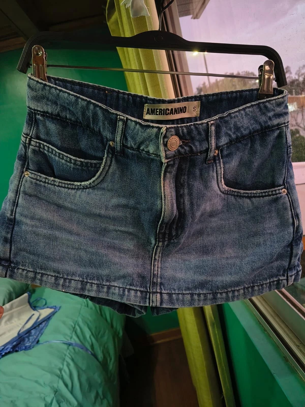 Usado por Alaya Suarez, Falda short Americanino, talla S