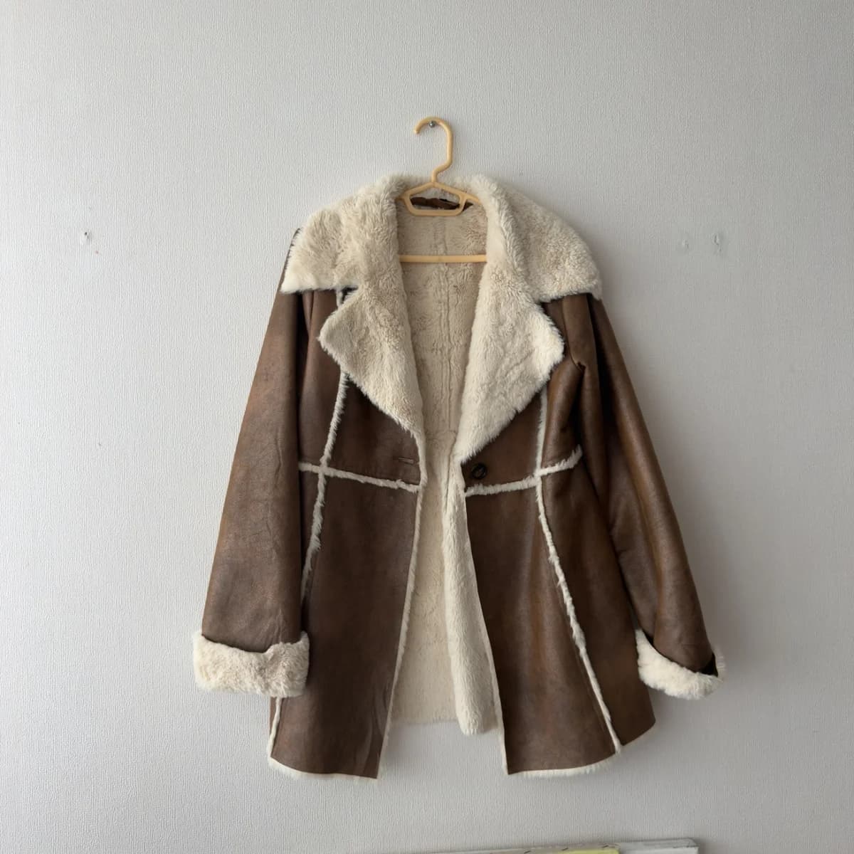 Abrigo estilo gamulan talla S (llega a M) — foto 1