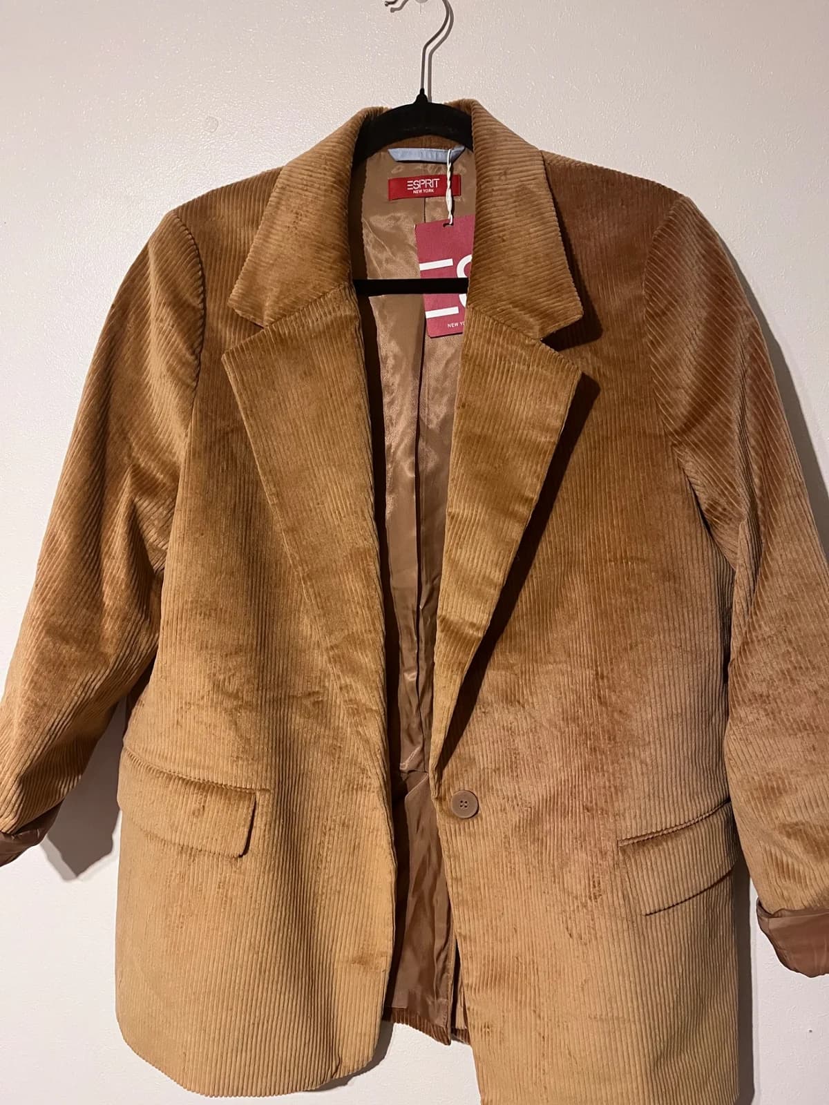 Usado por Rocio Iturriaga, Blazer cotelé Esprit, talla L