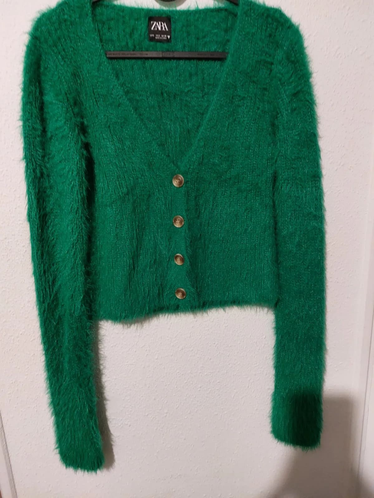 Usado por Felicia Nuñez, Jersey Zara, talla S