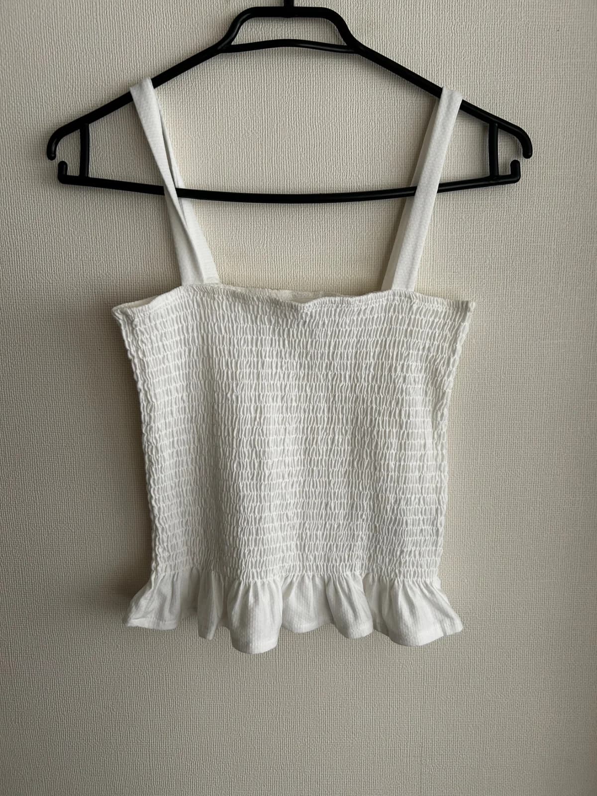 Usado por Amalia Traub , Top blanco H&M, talla S