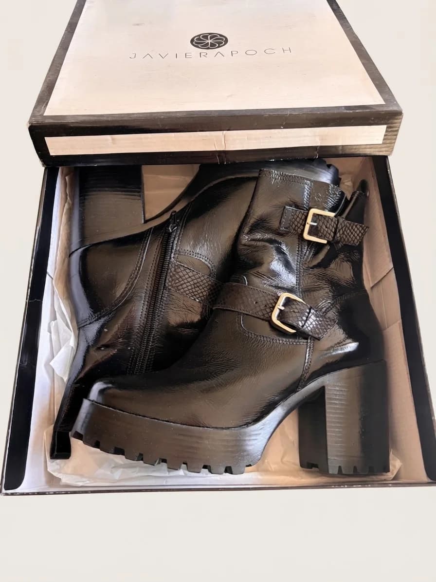 Botines Negros JP — foto 1