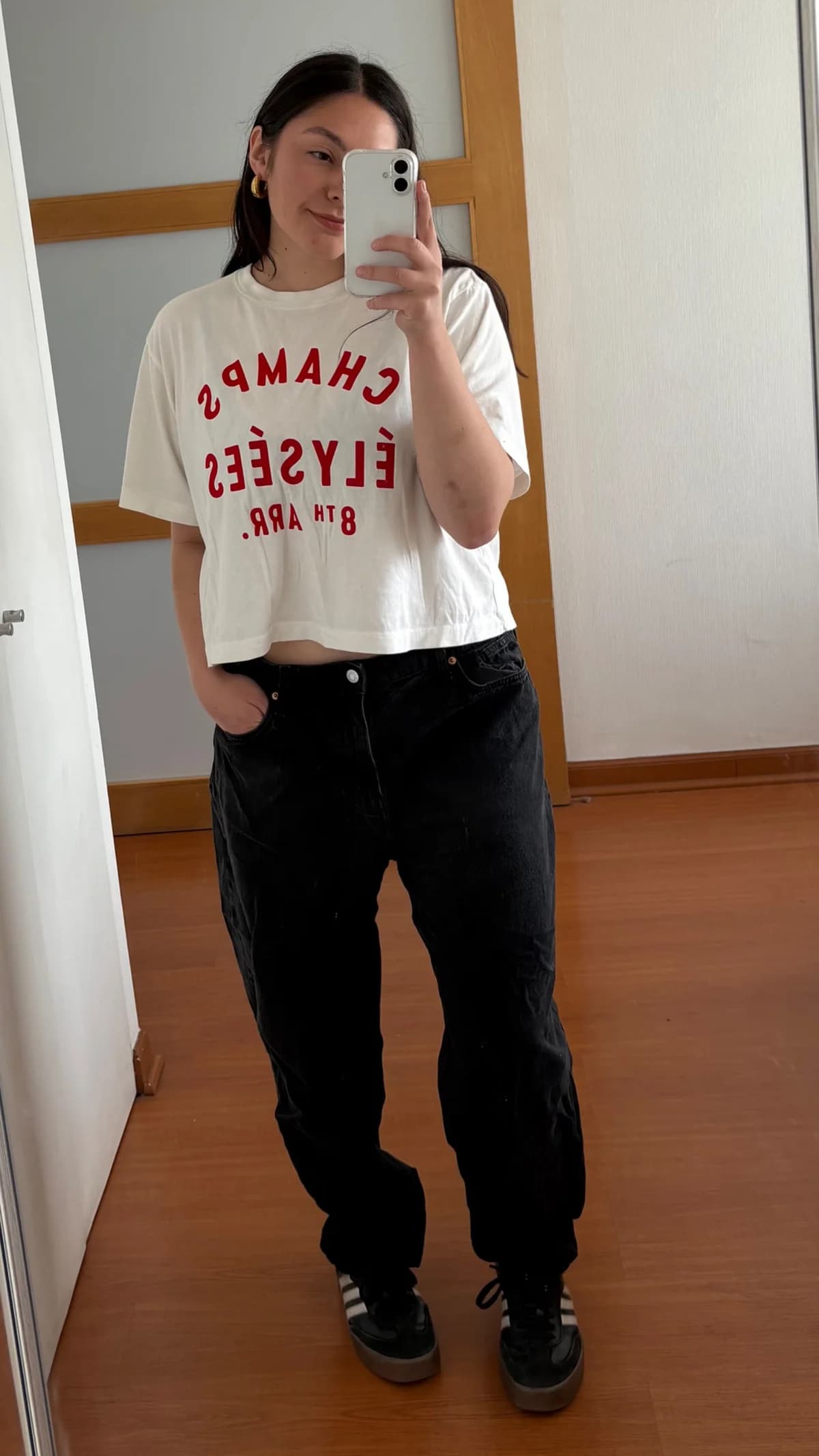 Usado por Isidora Baxter, Jeans Negros, talla 44