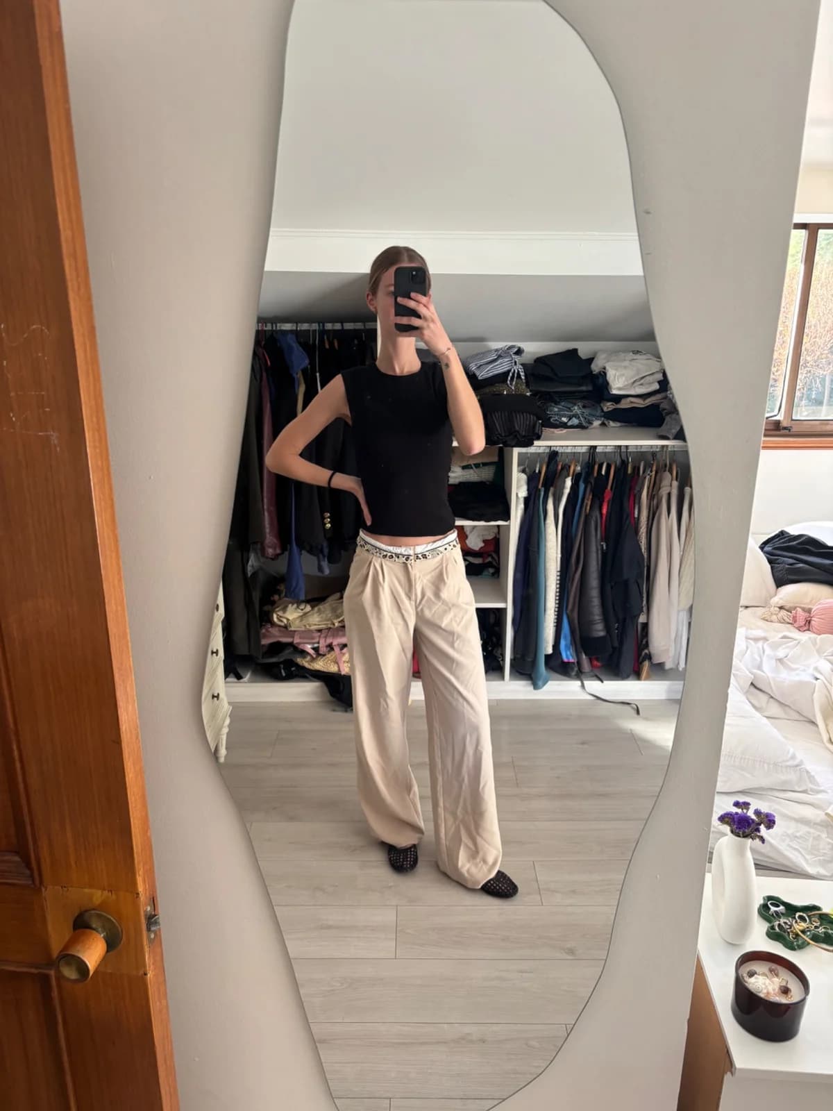 Usado por Blanca Egert, Pantalon sastrero beige , talla 38