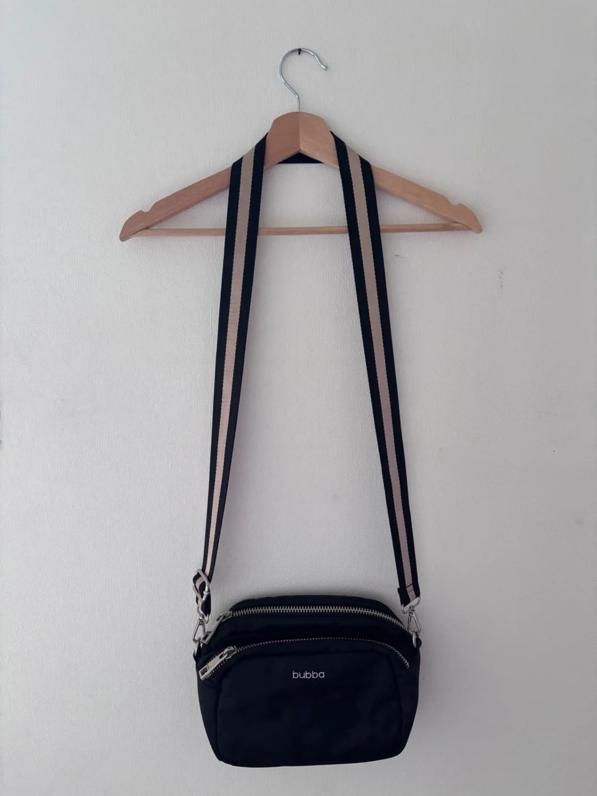Cartera con tirantes removibles — foto 1