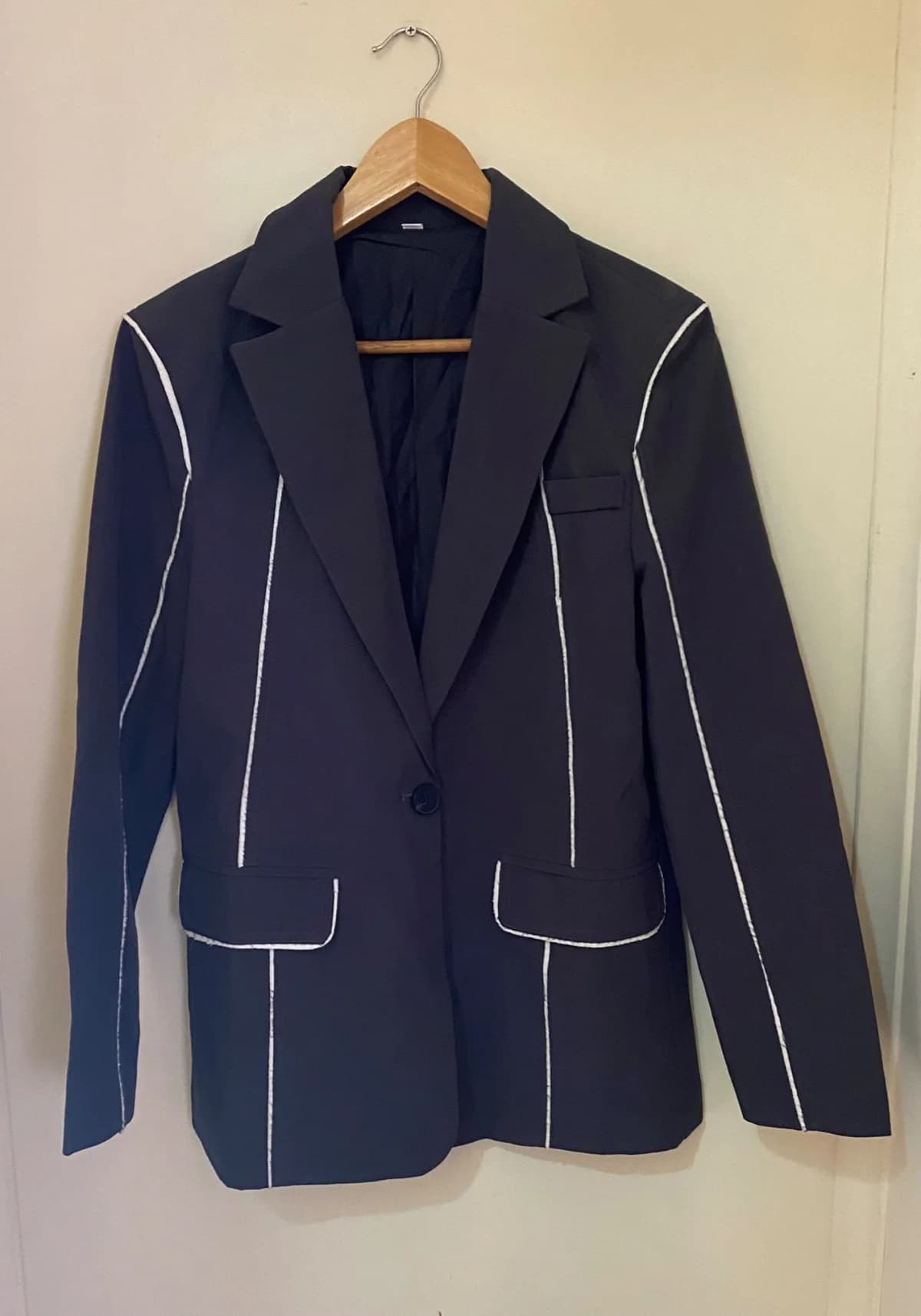Usado por Lissette Navarrete , Blazer gris, talla S