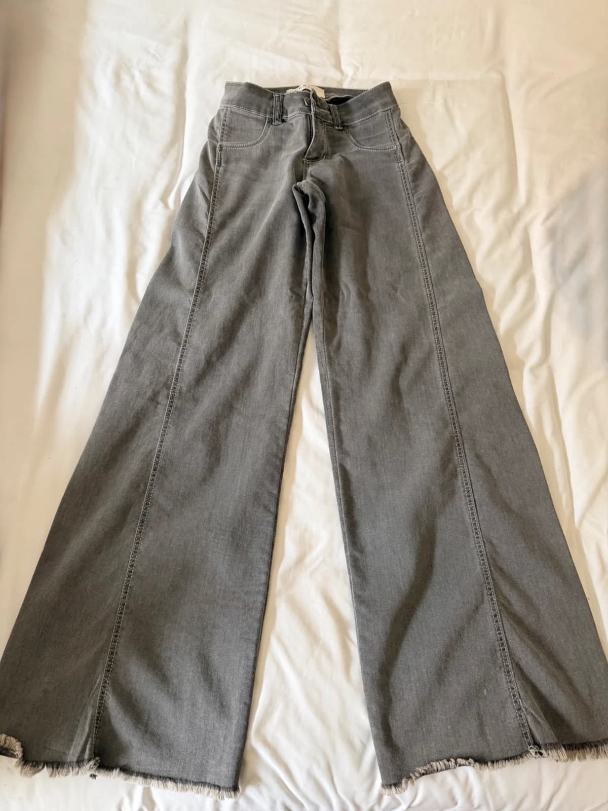 Pantalón Gris — foto 1