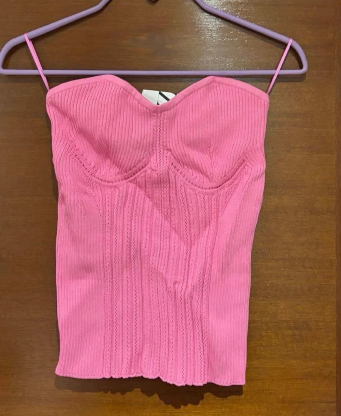 Usado por Catalina Rojas, Top ZARA, talla M