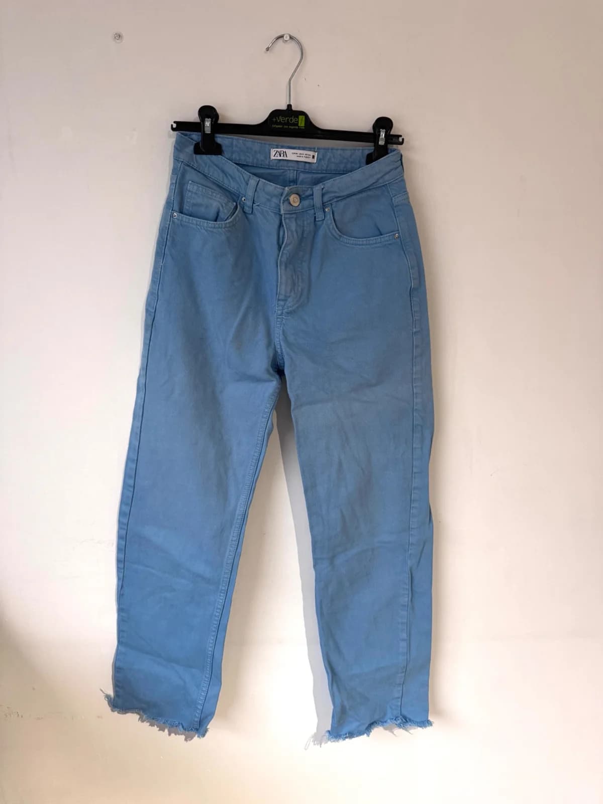 Usado por Alanis Whiteley Silva , Jeans zara, talla 34