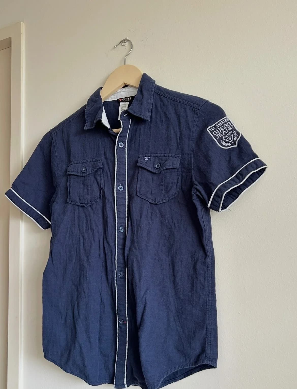 Camisa guess — foto 1