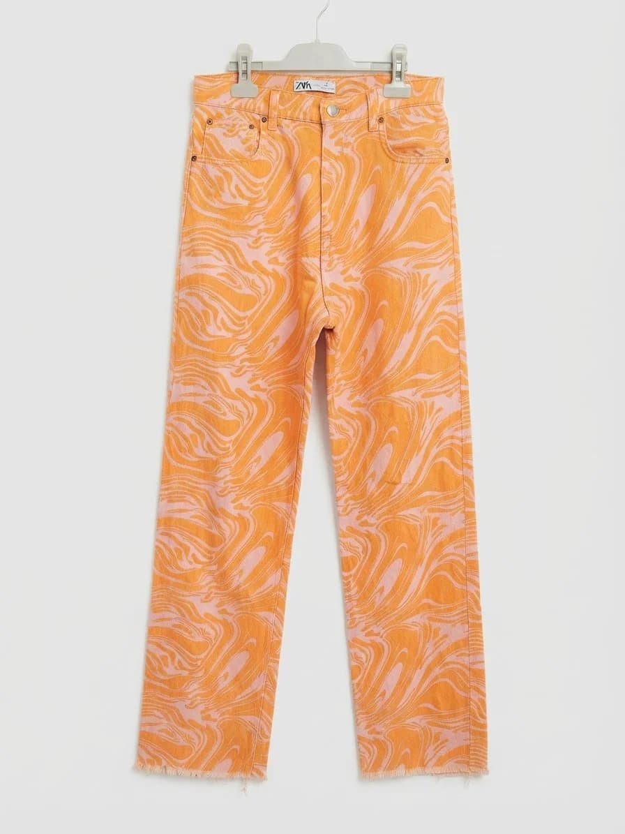 Usado por Amanda Wilson, Jeans Zara, talla 38
