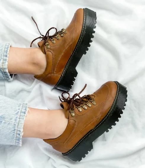Usado por Paula Baeza Bustamante, Zapatos pepa café, talla 35