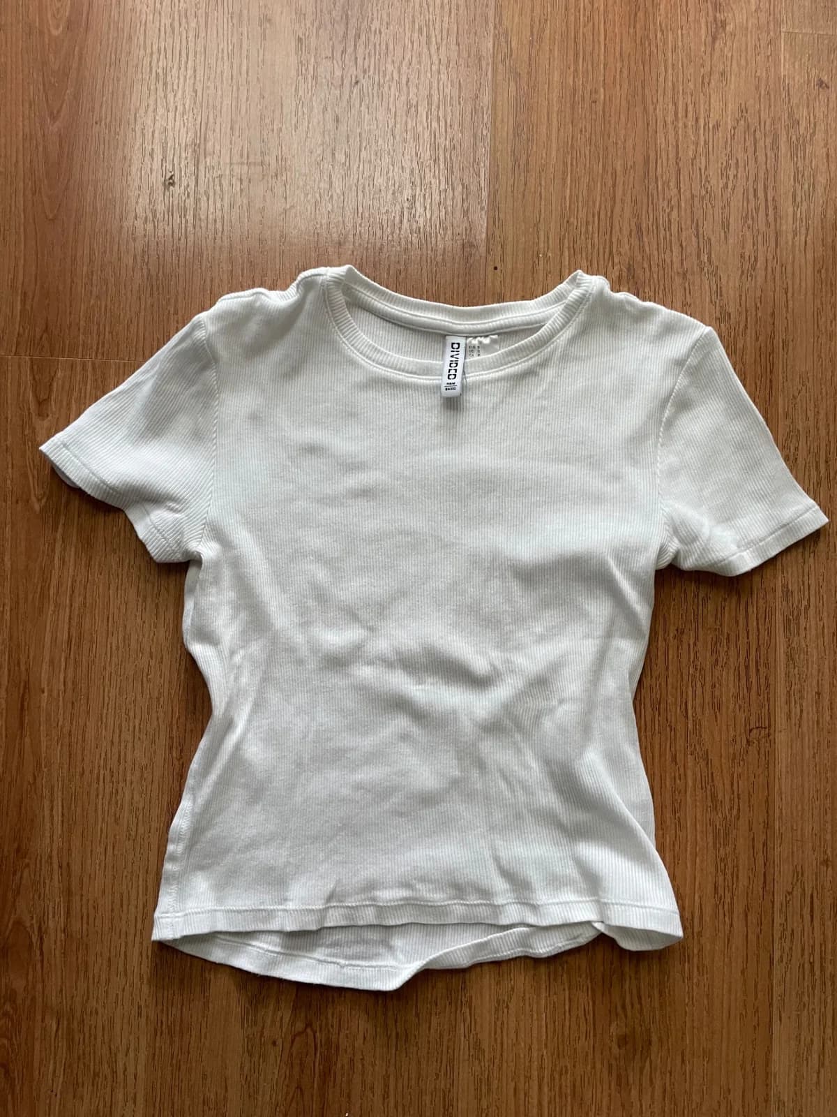 Usado por Cata Pilleux , Top blanco , talla S