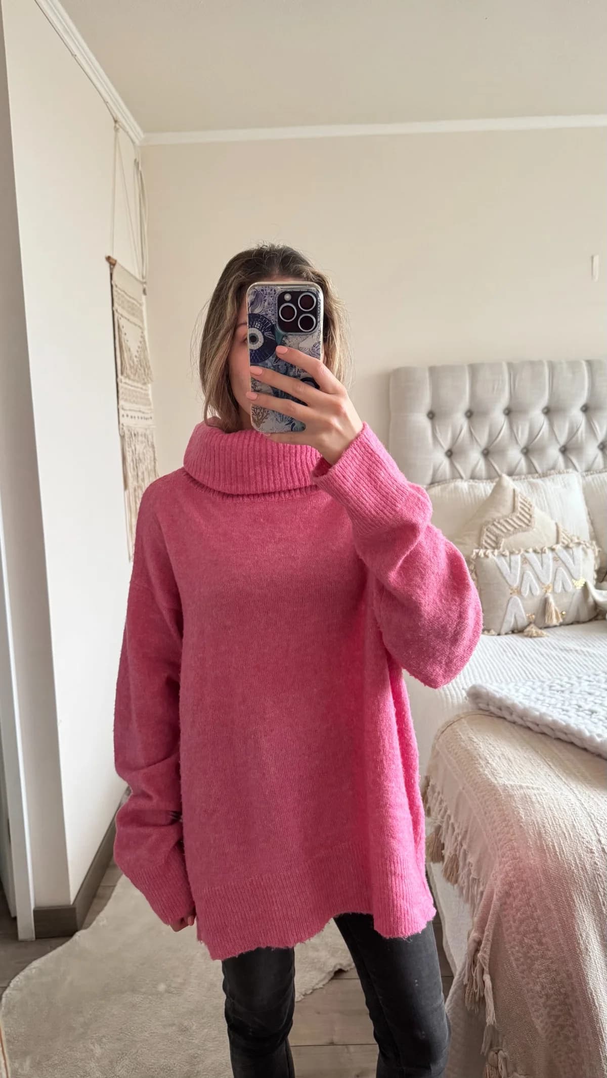 Sweater rosado con cuello