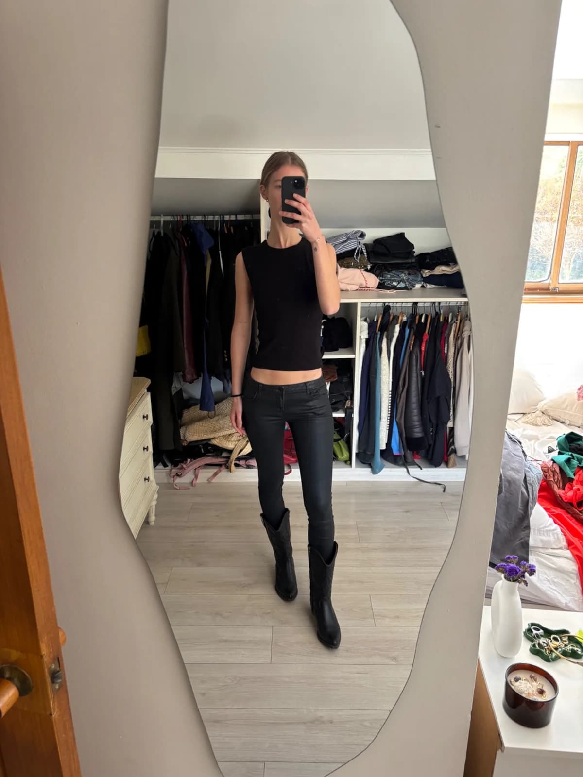Usado por Blanca Egert, Pantalon pitillo de ecocuero, talla 38