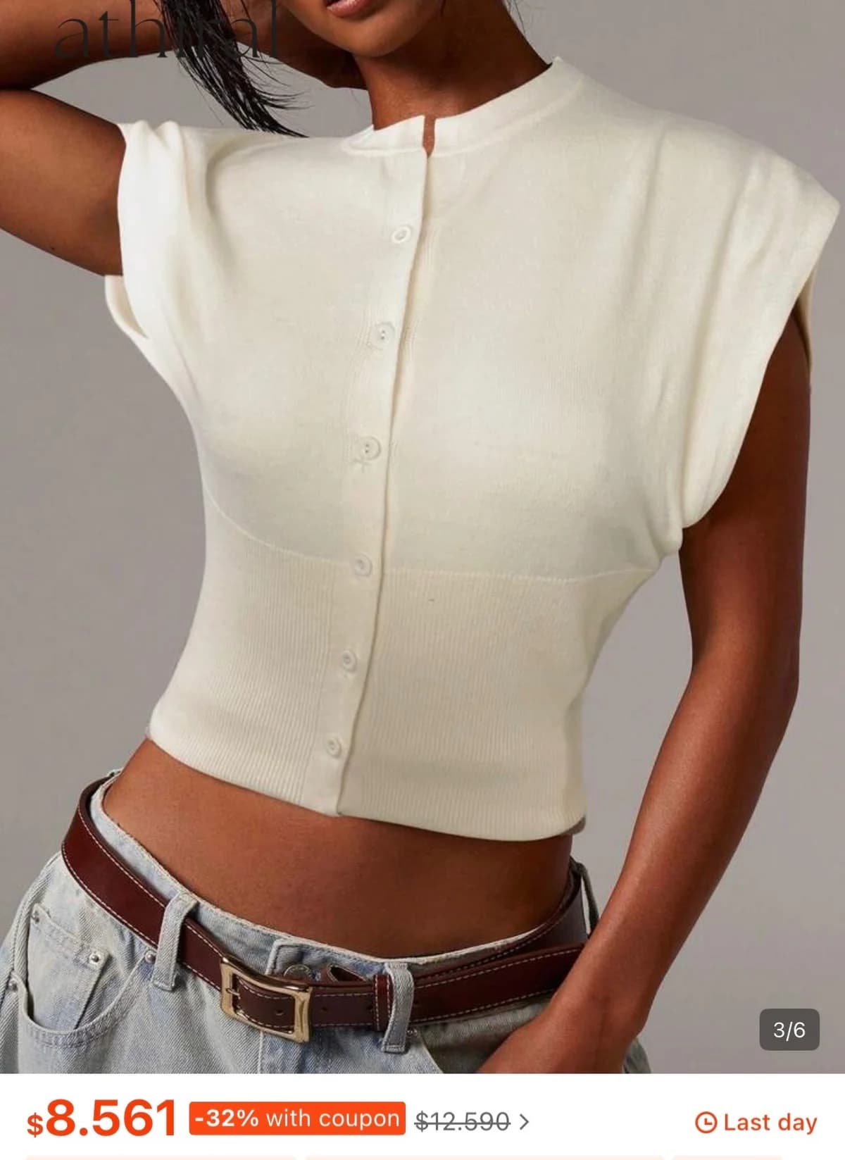 Polera botones crema