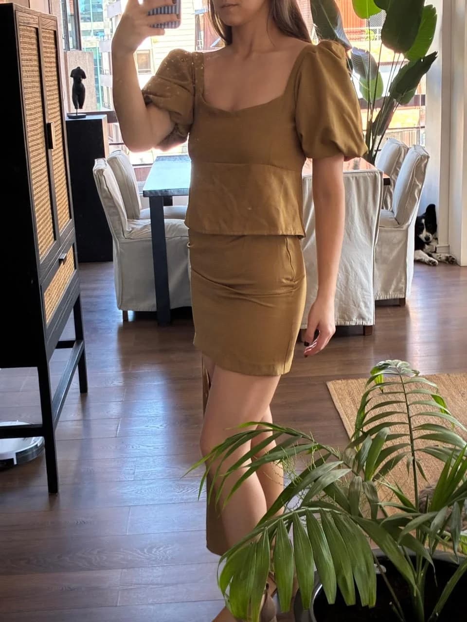 Usado por Sofia Mackenna, Conjunto color mostaza/pistacho, talla S