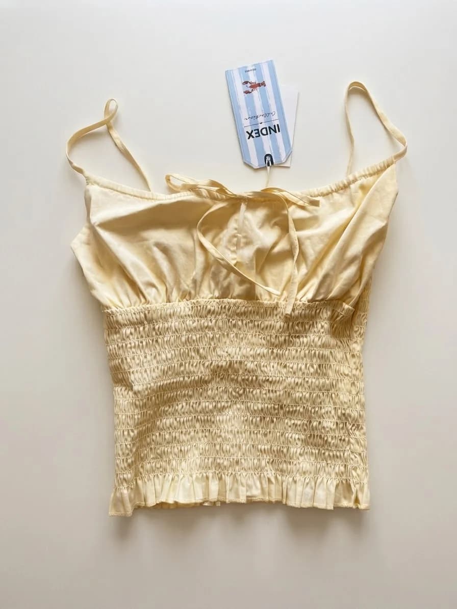 Usado por isi ureta, Top Amarillo muy favorecedor , talla S