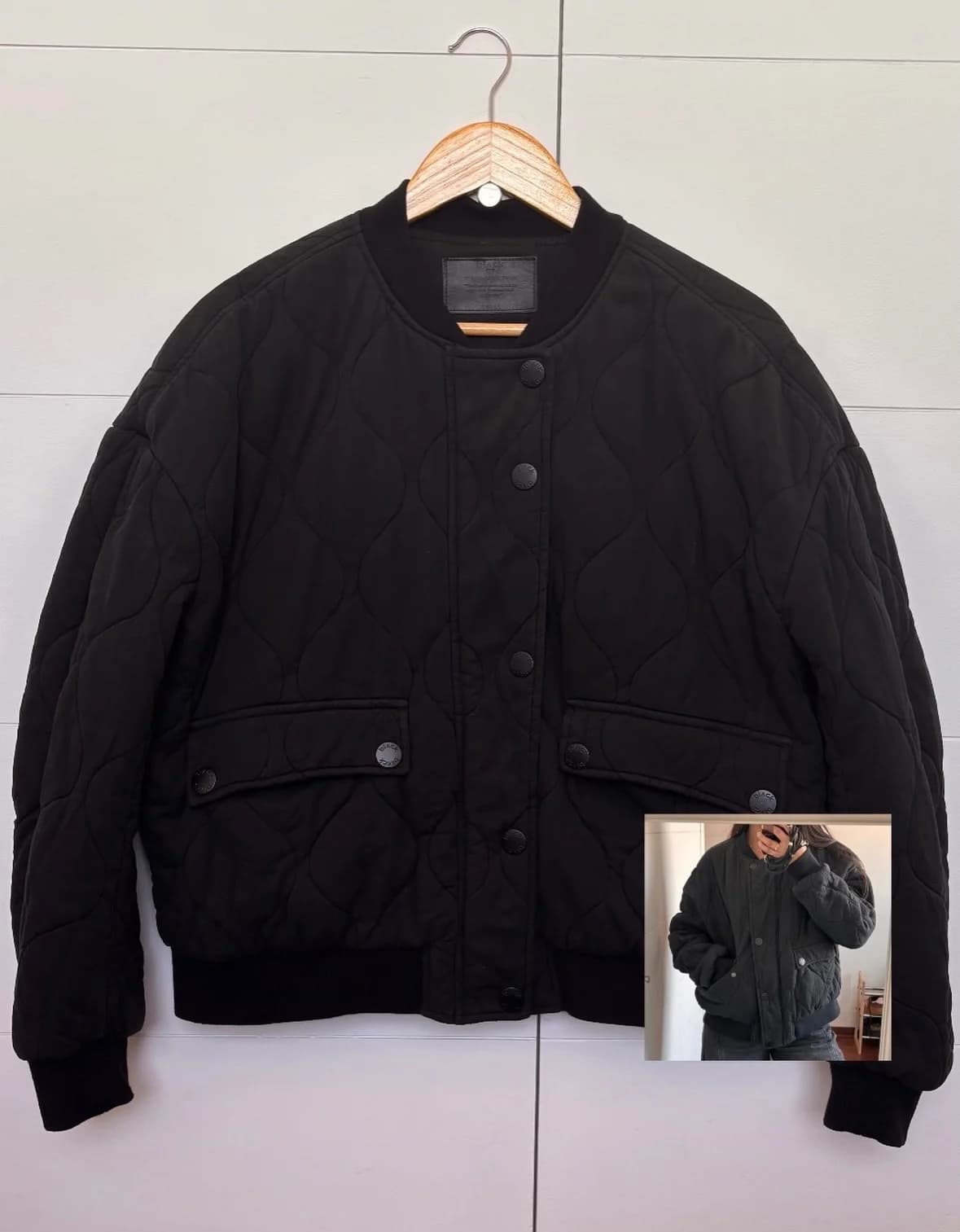 Usado por Claudia Herrera, Bomber oversize talla S (nueva), talla S