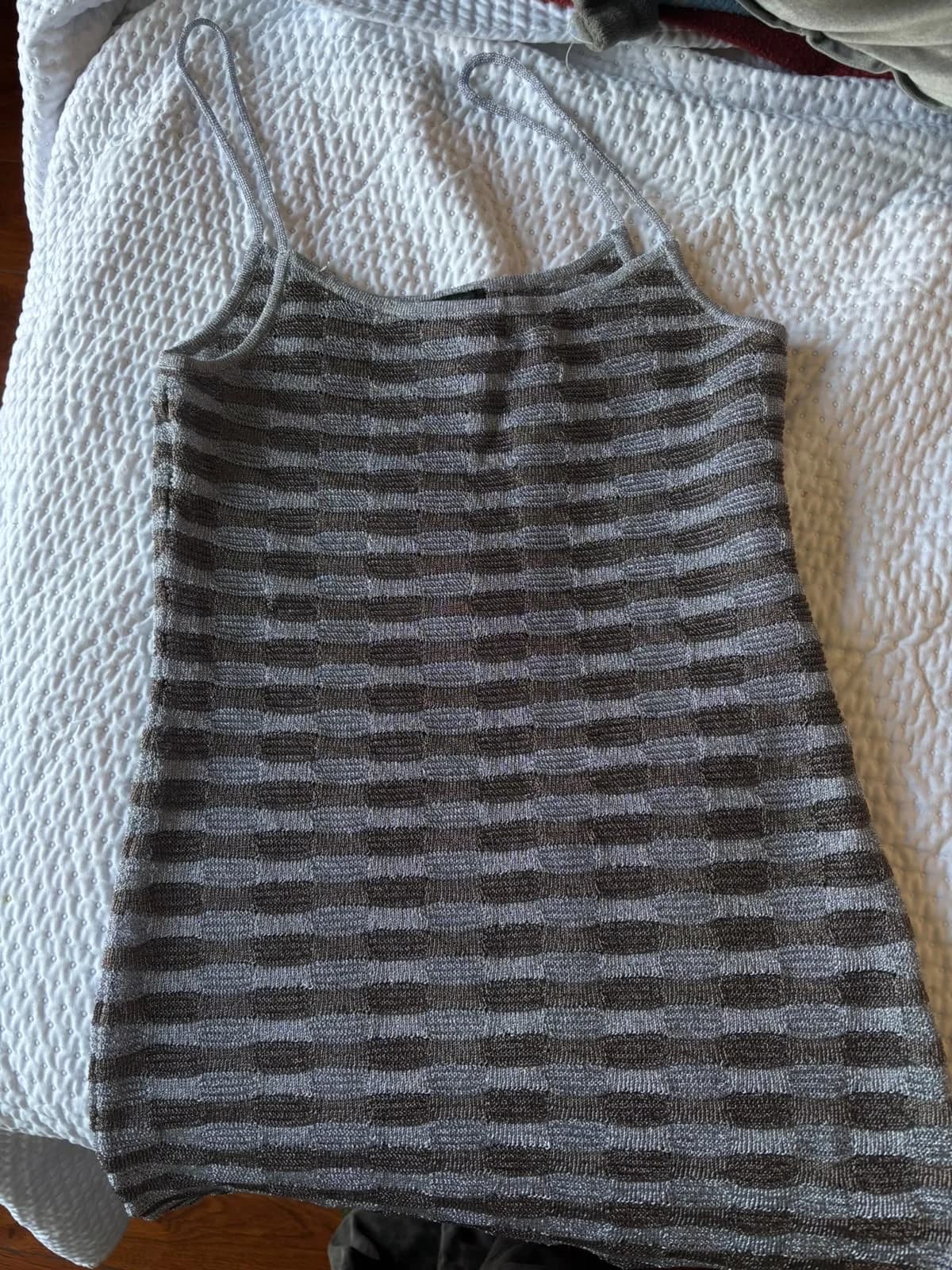 Usado por Nicolle Del valle, Vestido Zara , talla M
