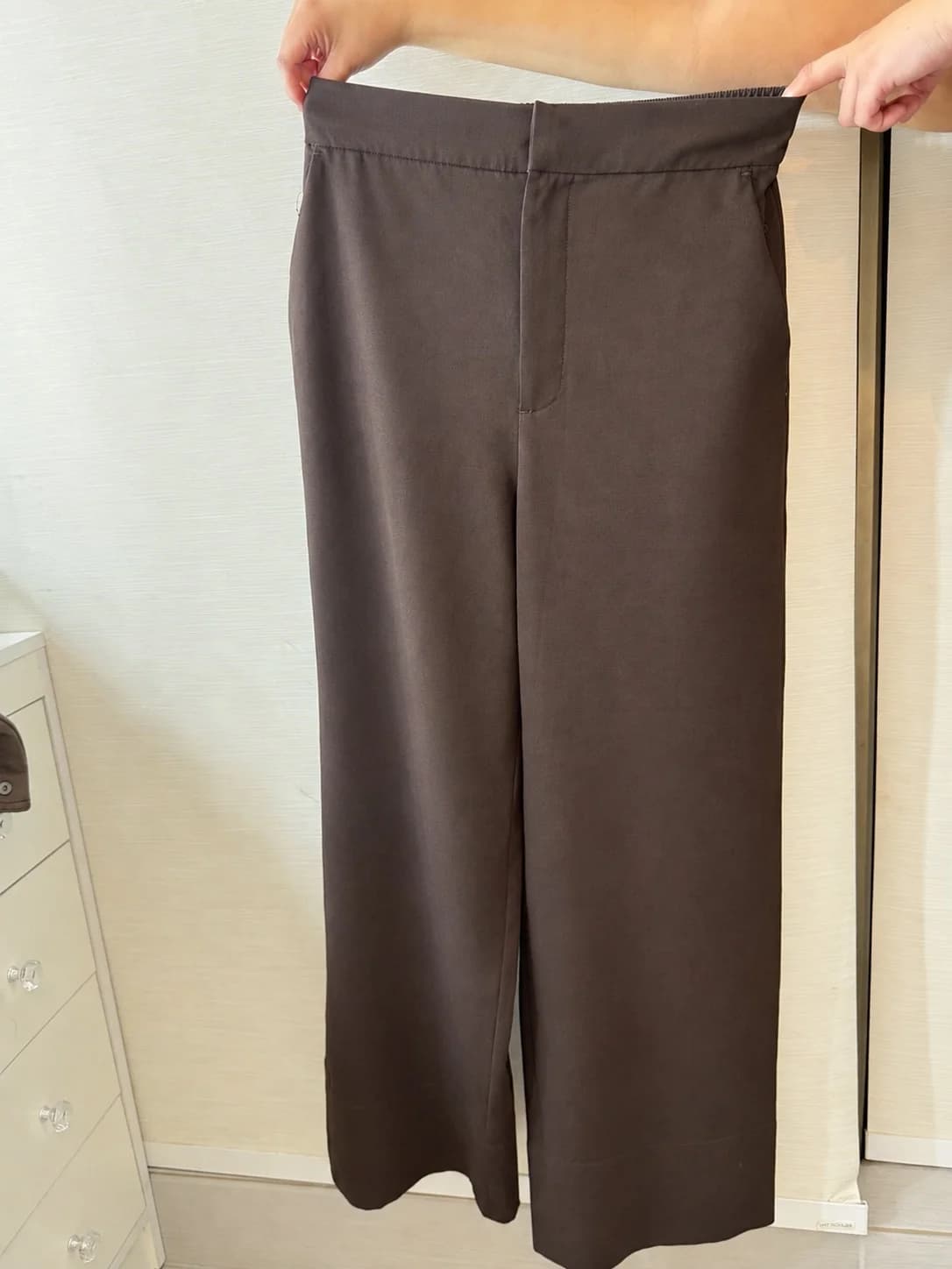 Usado por Maite Morales , Pantalones sastreros, talla M