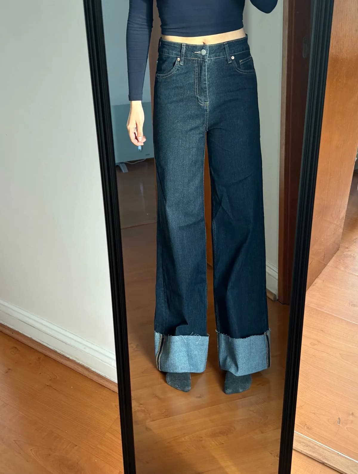 Usado por Ambar Ignacia , Jeans Wide Leg Mid Rise, talla 38