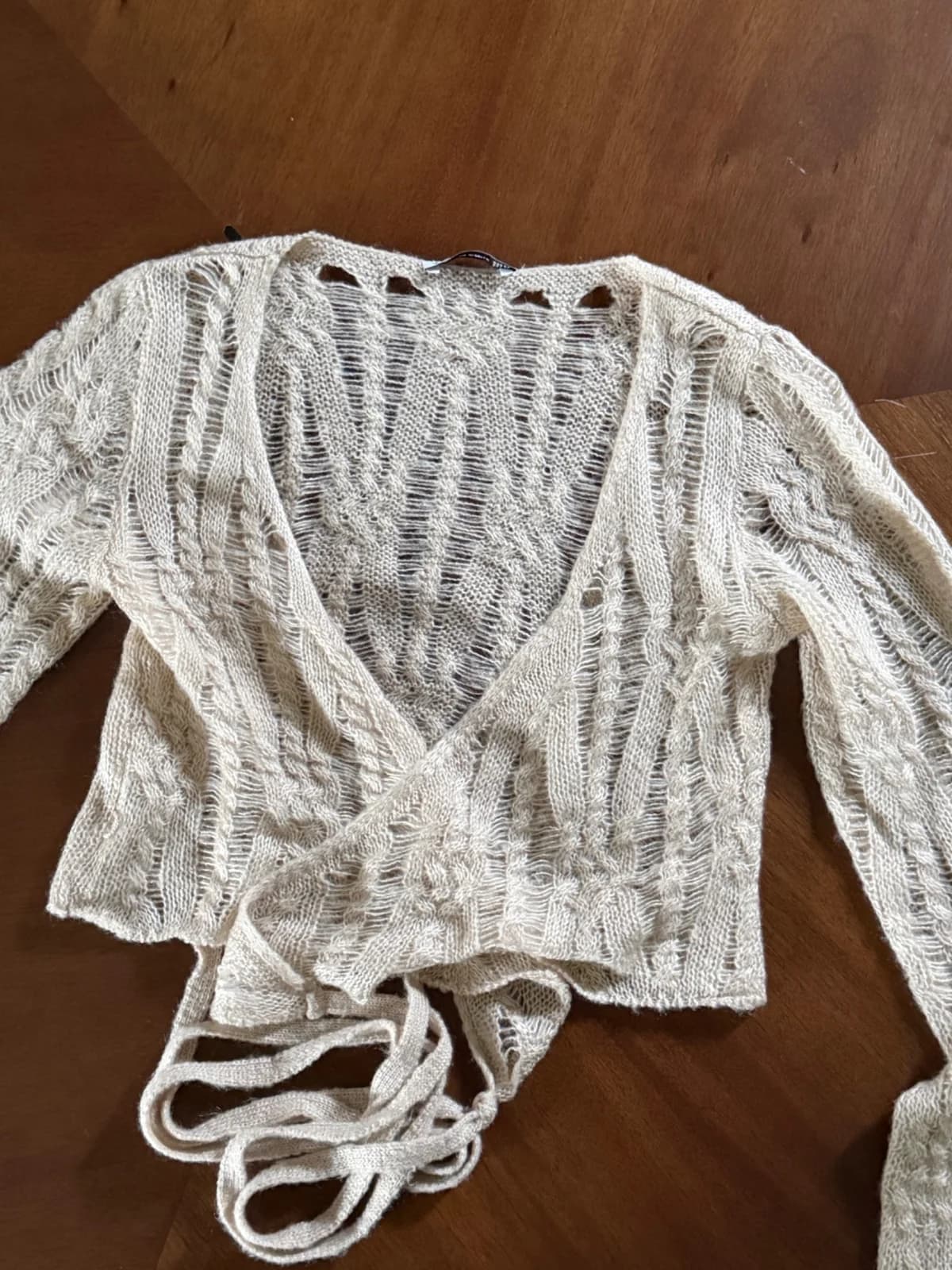 Sweater con Amarra