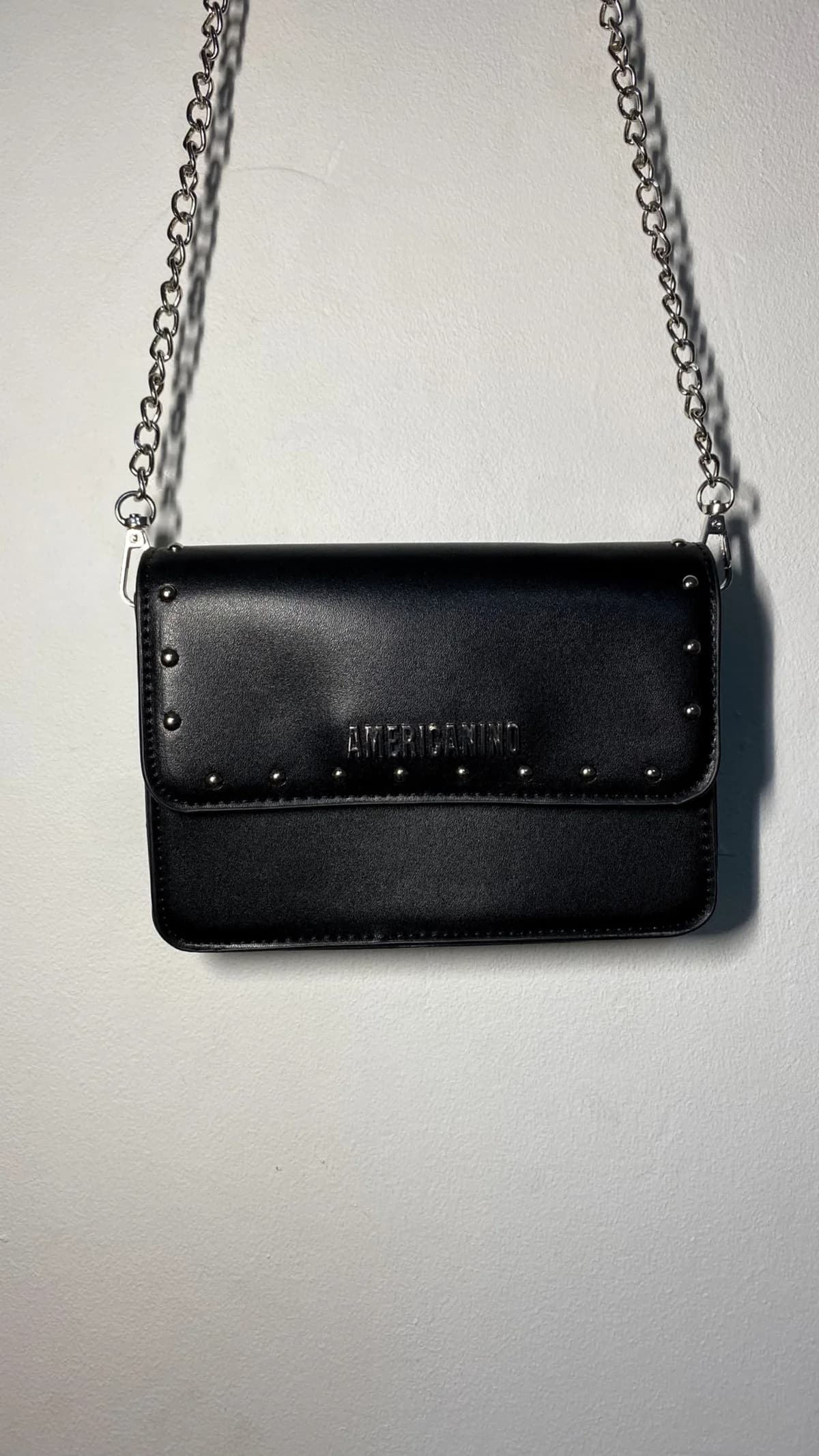 Usado por camila campos, Cartera Americanino , talla estandar