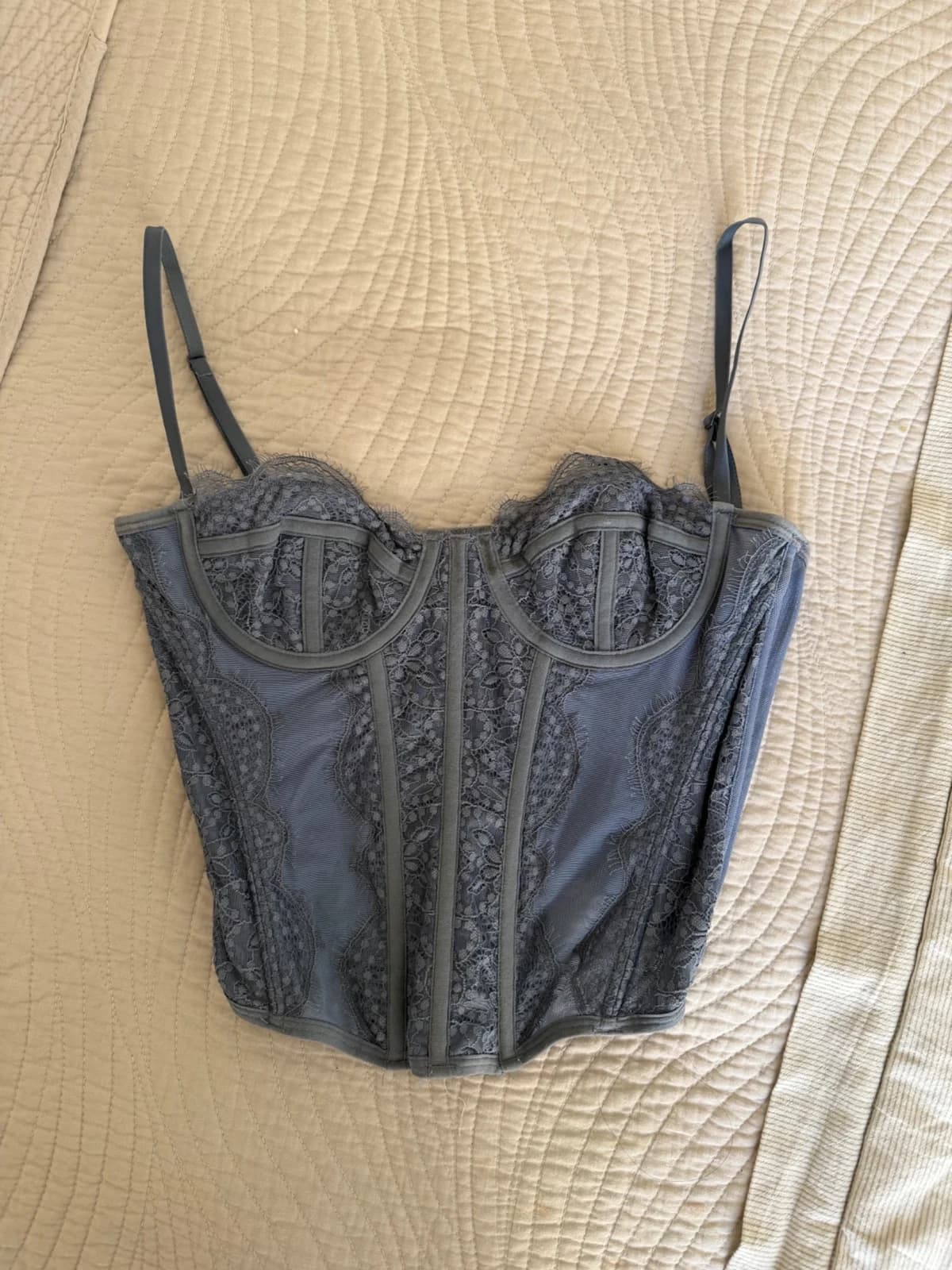 Usado por Paula Pinto, Corset, talla S