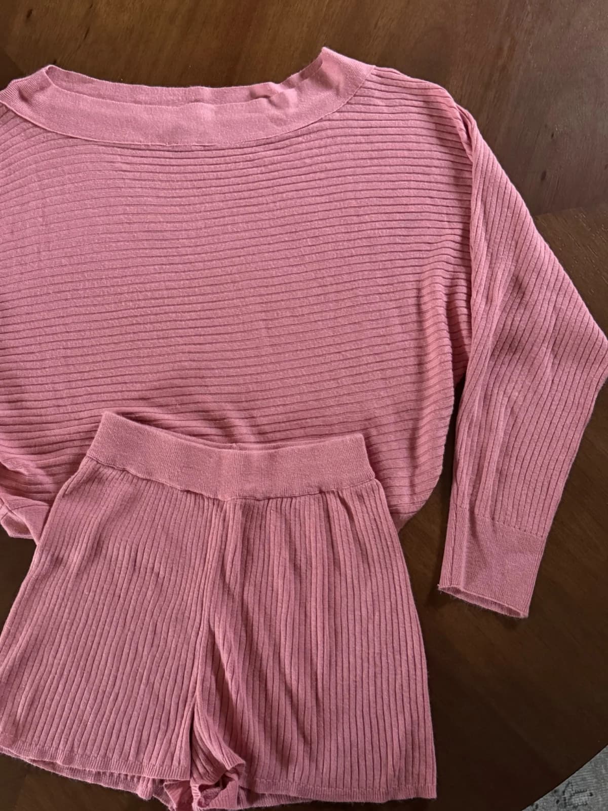 Conjunto Loungewear Asos