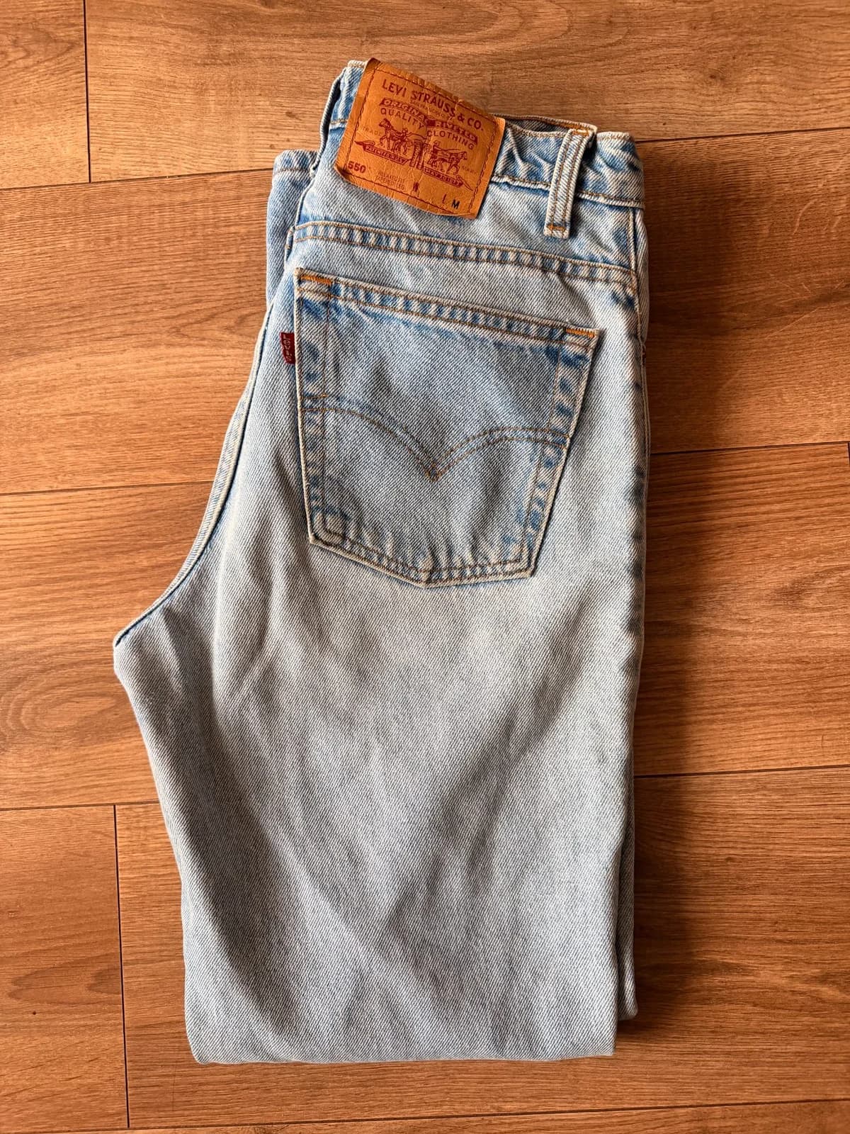 Usado por Ale Constanza, Jeans Levi´s 550, talla 36-38