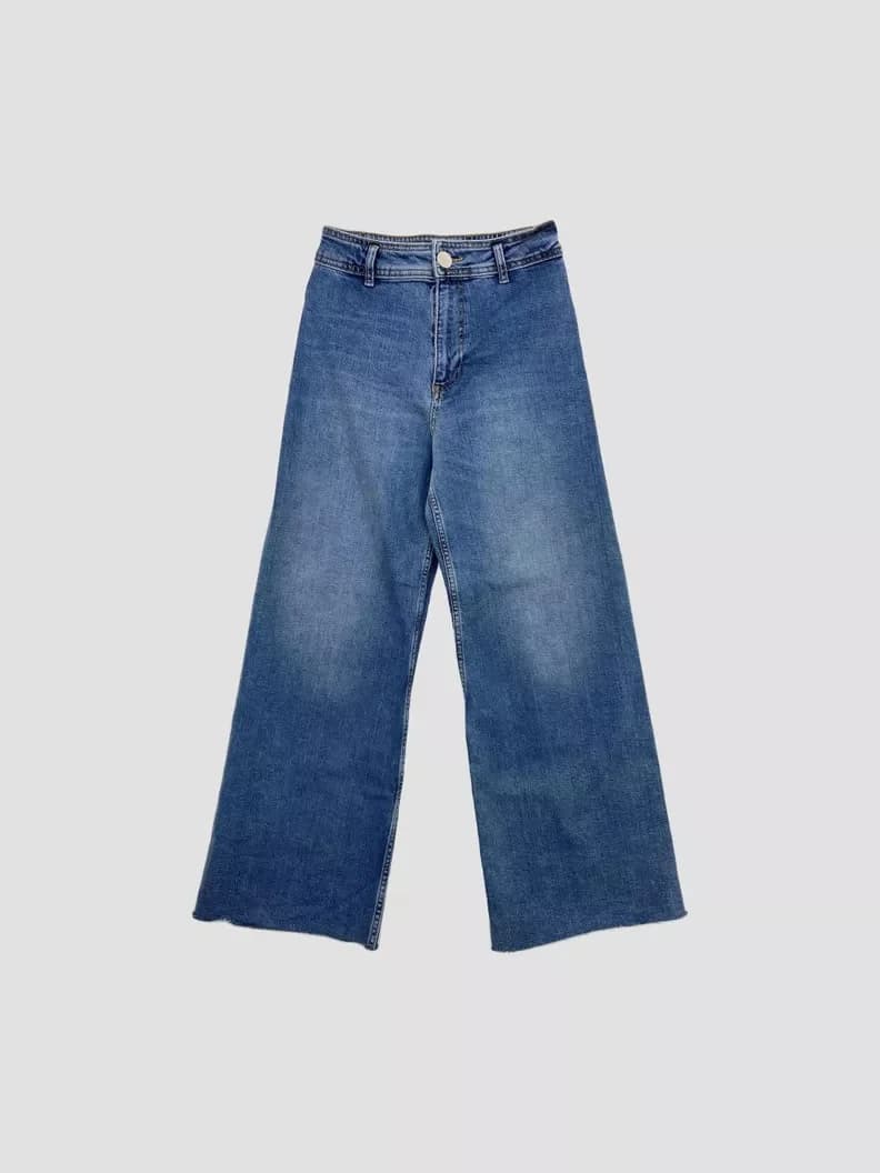 Usado por Isidora González, Jeans Zara Marine, talla 36