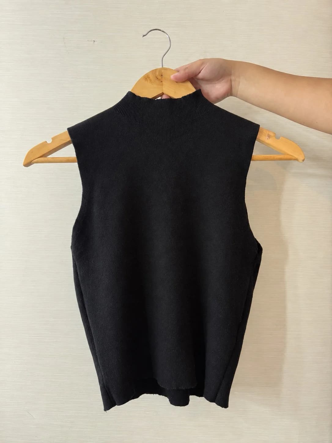 Usado por Maite Morales , 3 tops , talla L