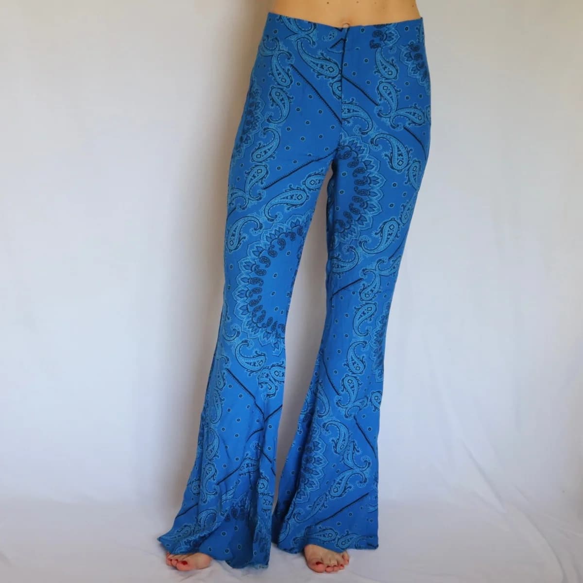 Usado por Javiera Sepulveda, Pantalones Livianos Diseño, talla S