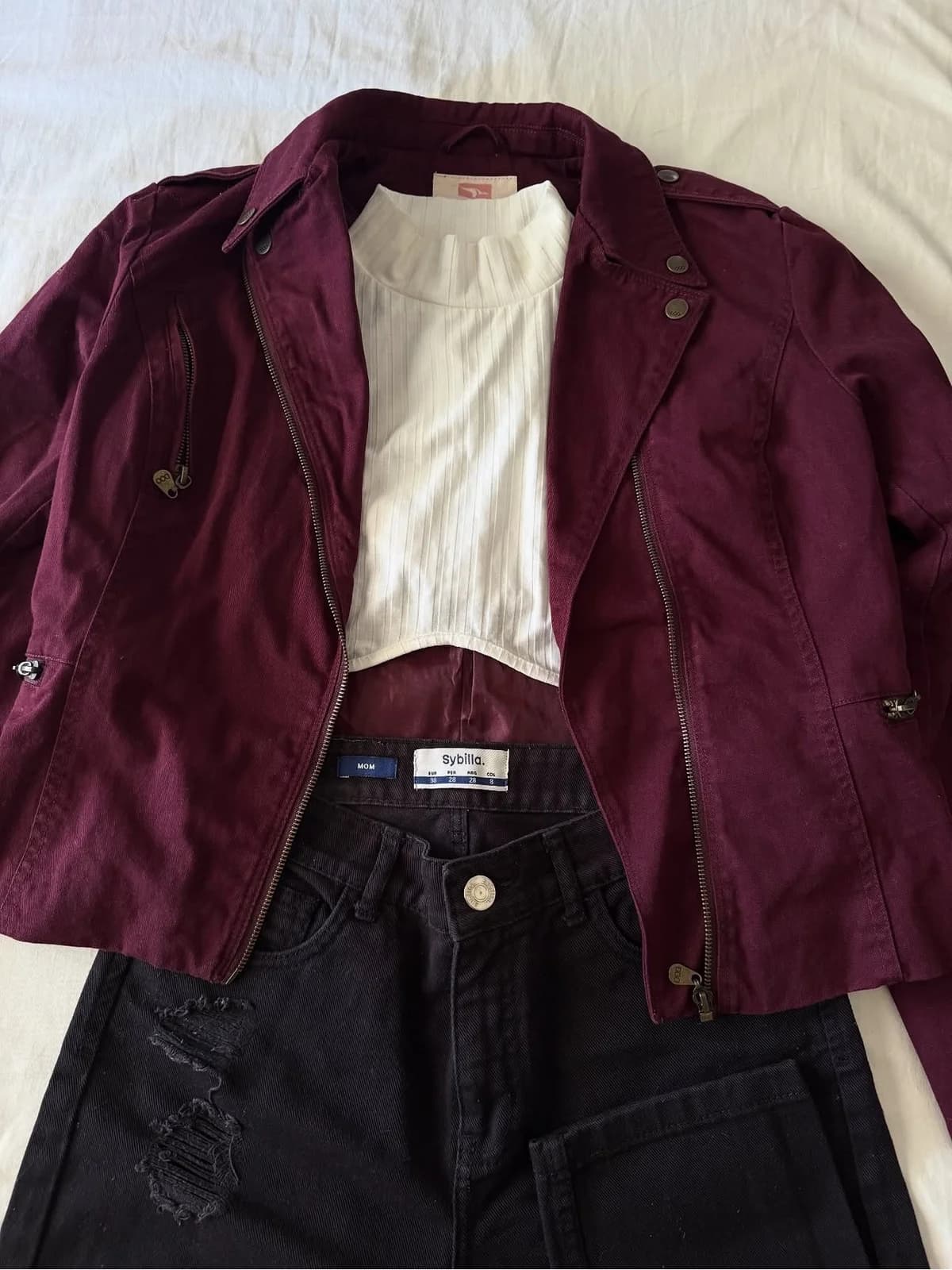 Usado por Ropero coniv, Pantalón Mom , talla 38