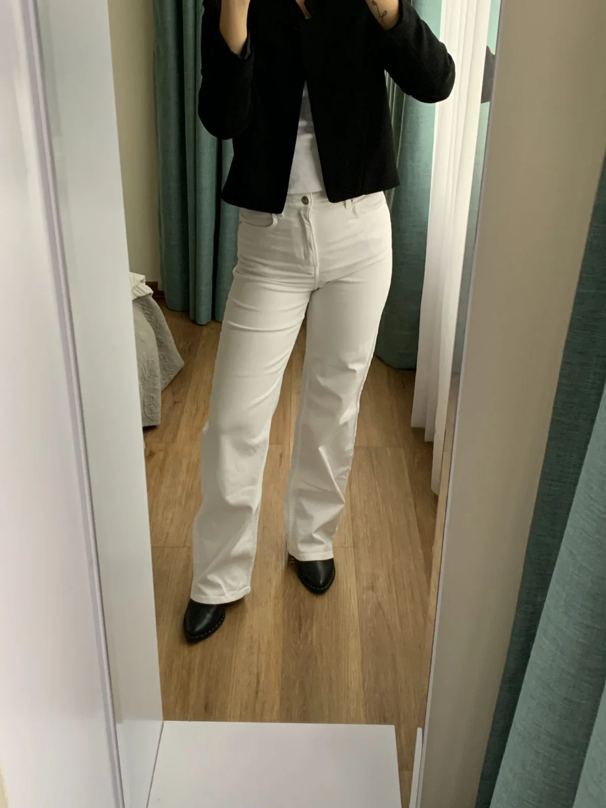 Pantalones Blancos Wide Leg — foto 1