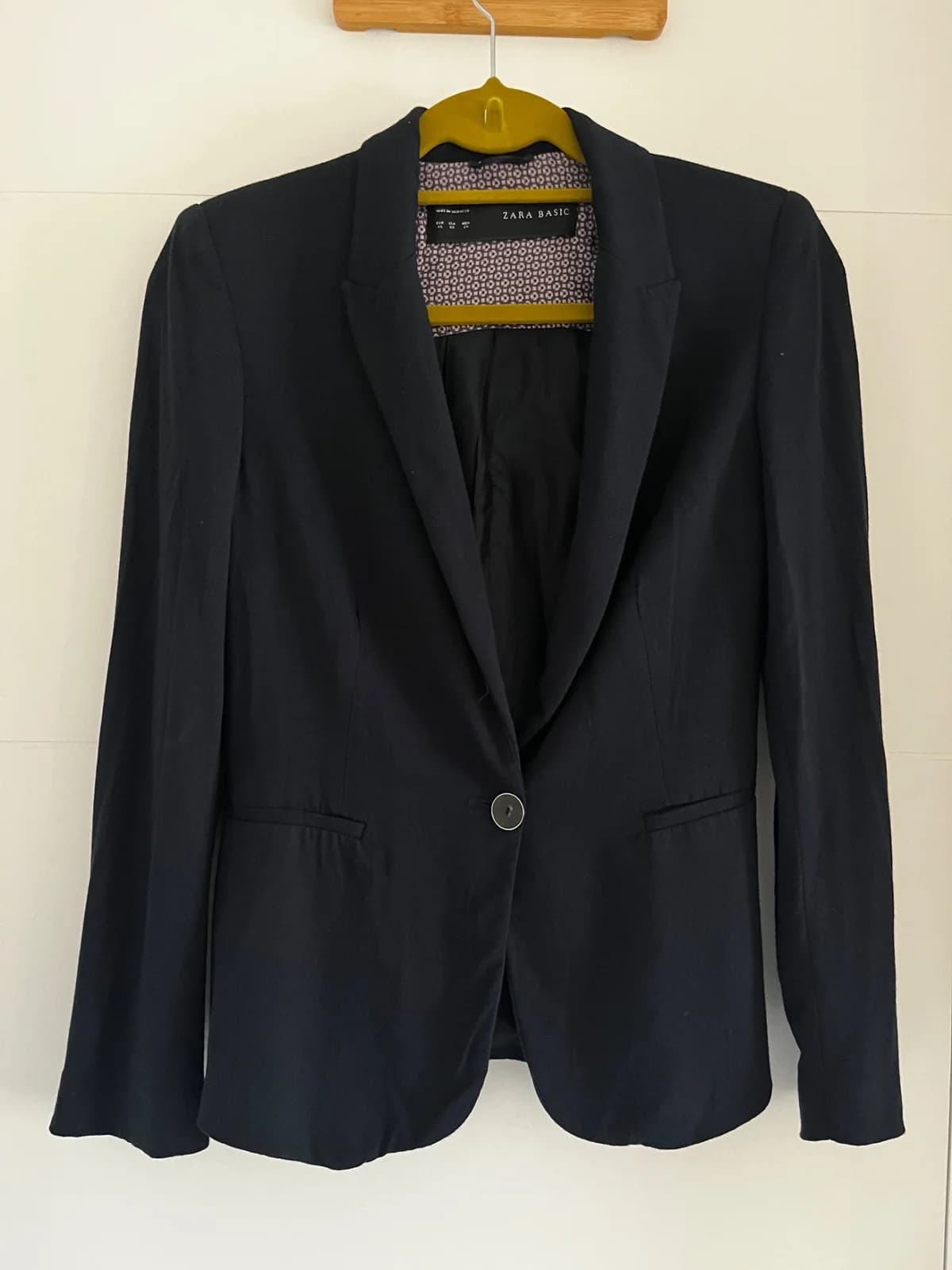 Usado por valentina ignacia, Blazer Zara Algodón , talla XS