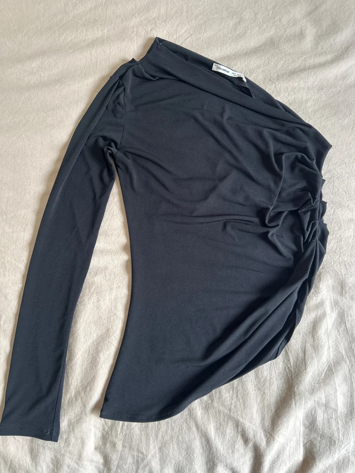 Polera asimétrica — foto 1