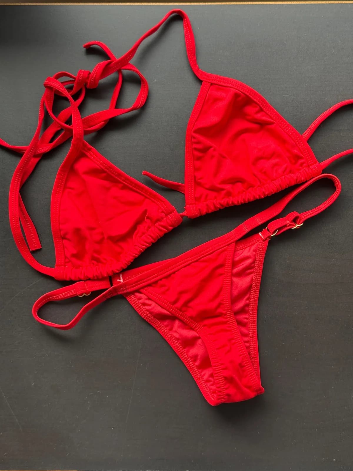 Usado por Renata Rivera , Bikini Brasil , talla M/L