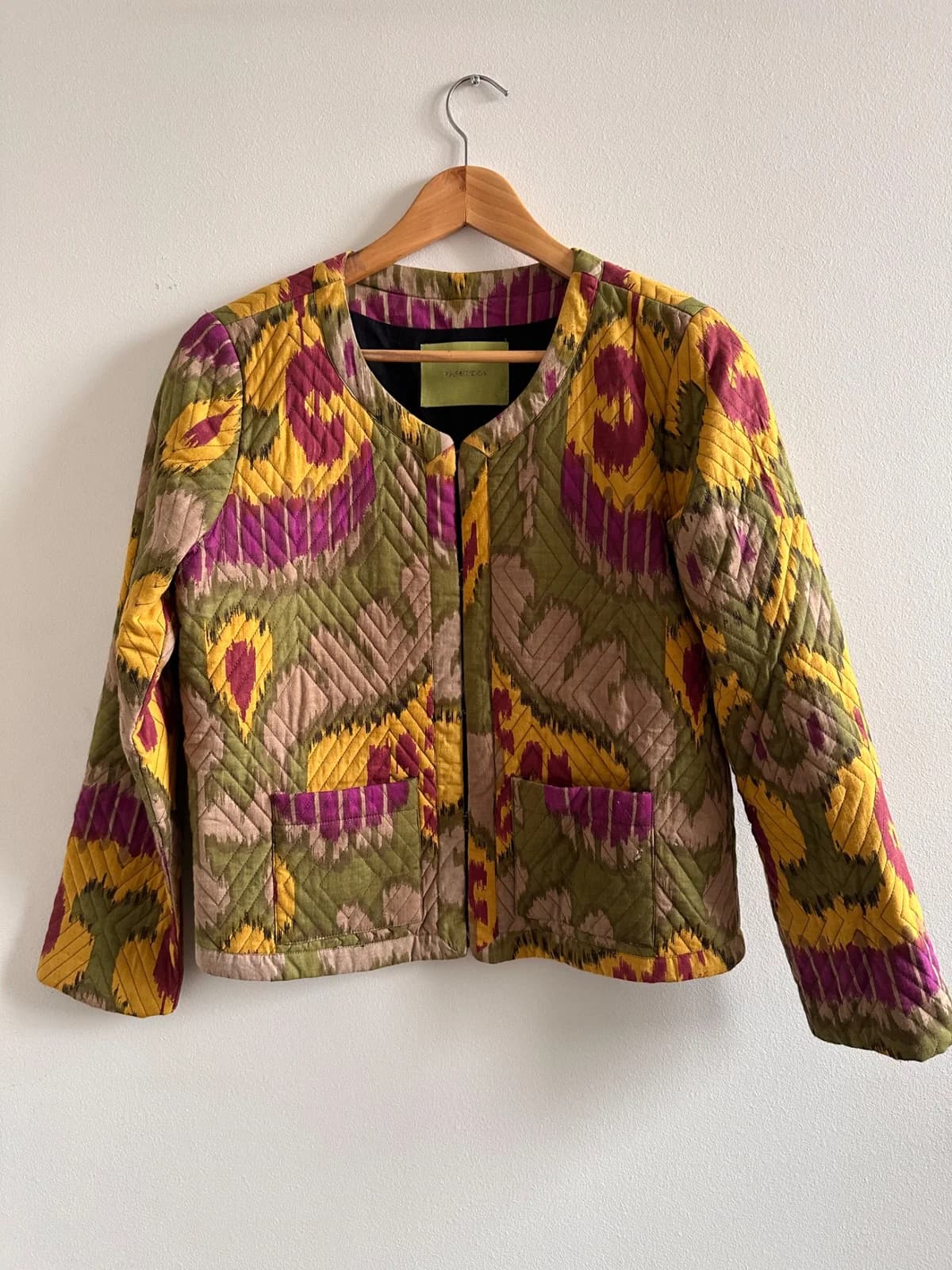 Usado por Constanza Moscoso, Chaqueta verde Rapsodia, talla XS