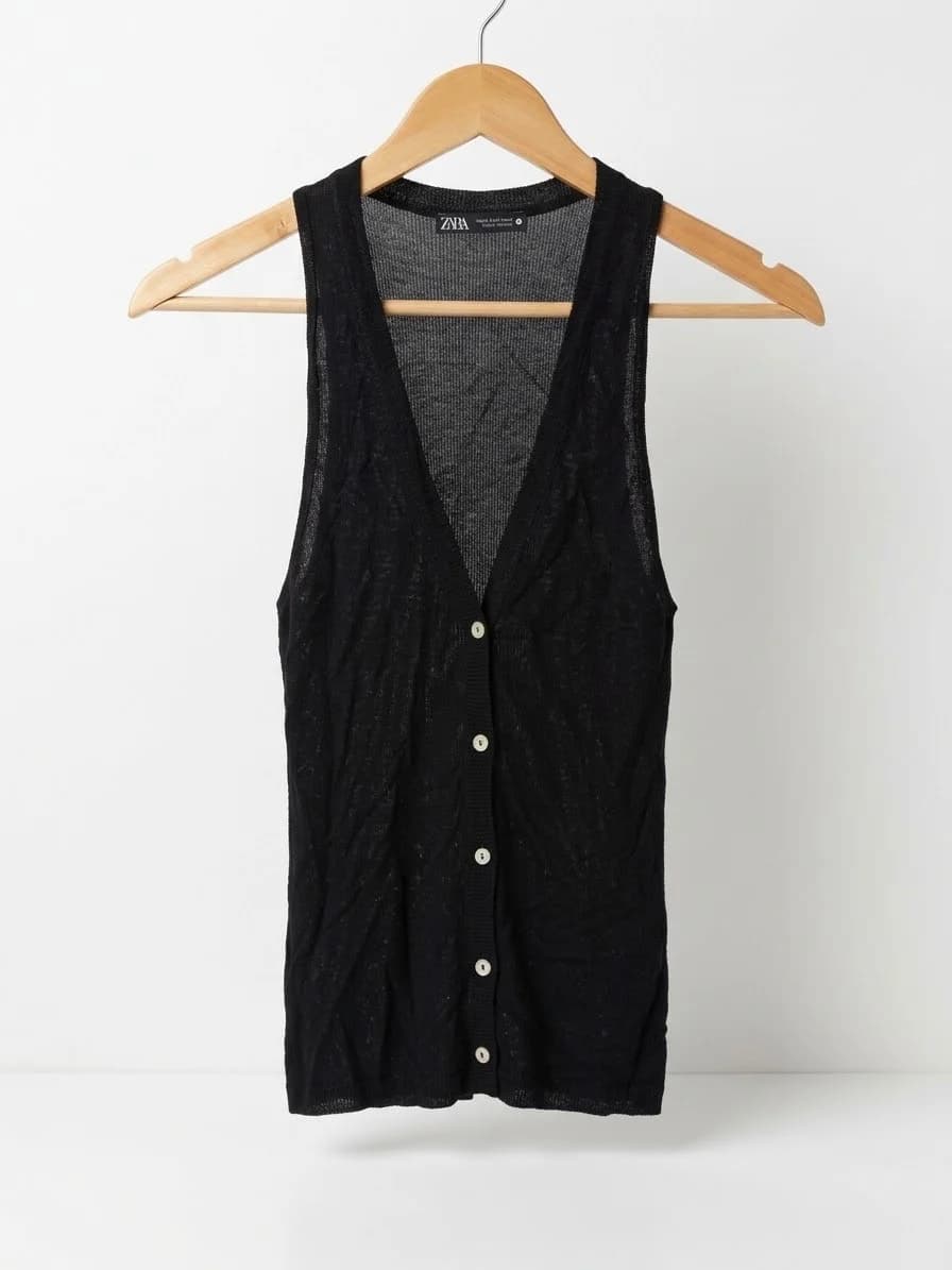 Polera negra punto — foto 1