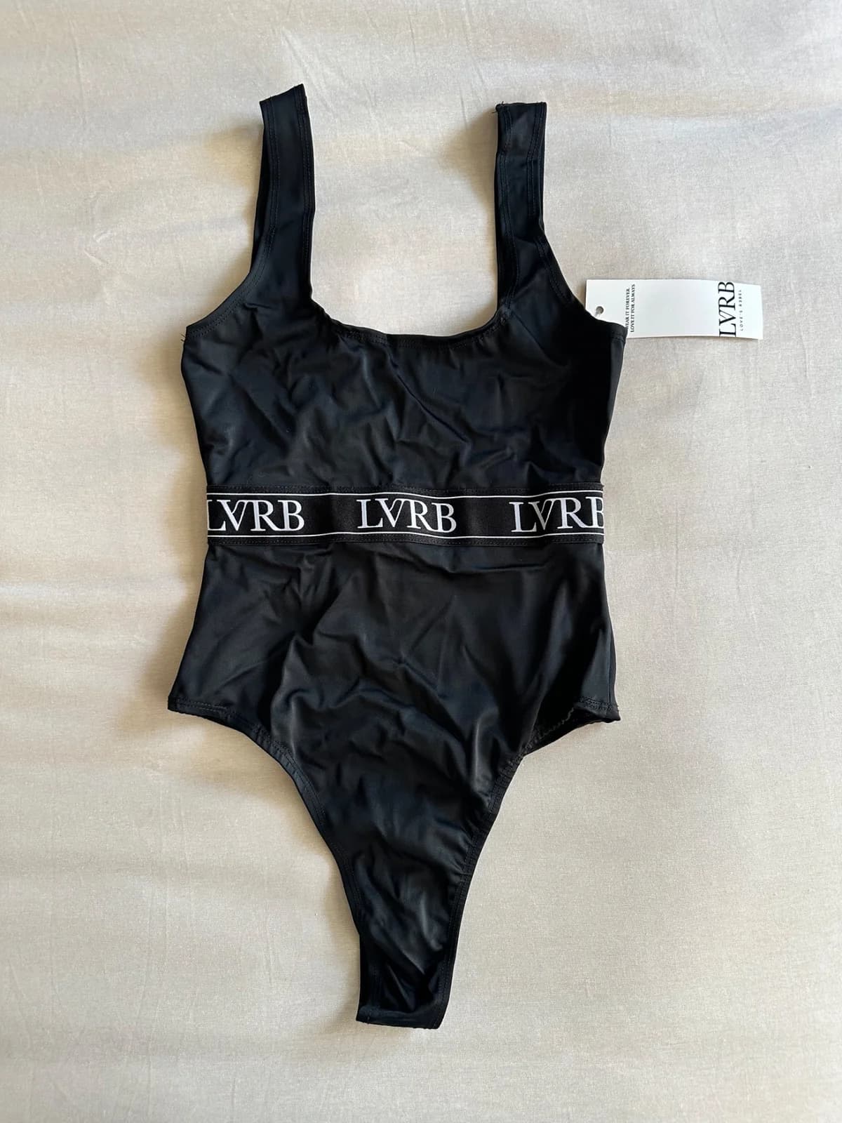 Usado por Arantza Bedoya, Body LVRB Rebel Black, talla U