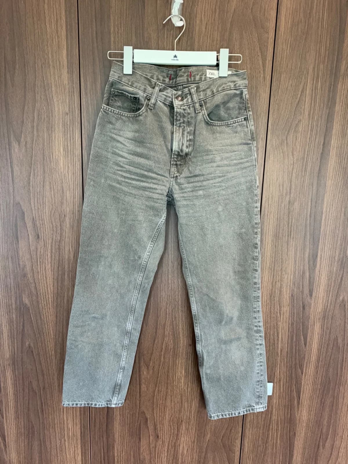 Usado por Trinidad Silva, Jeans mom verdosos , talla 34