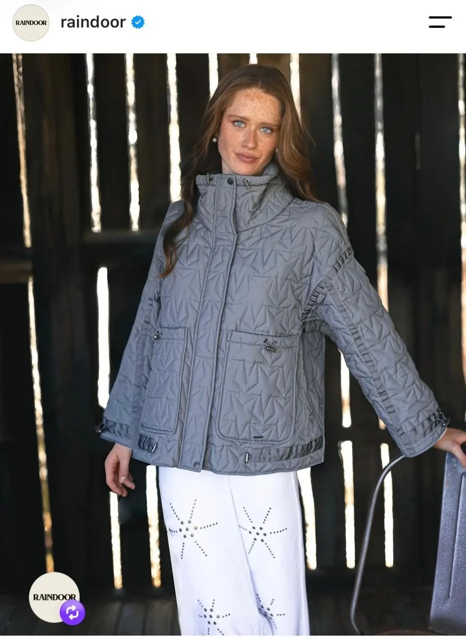 Usado por Crishna Márquez, Chaqueta Raindoor acolchada ajustable , talla S