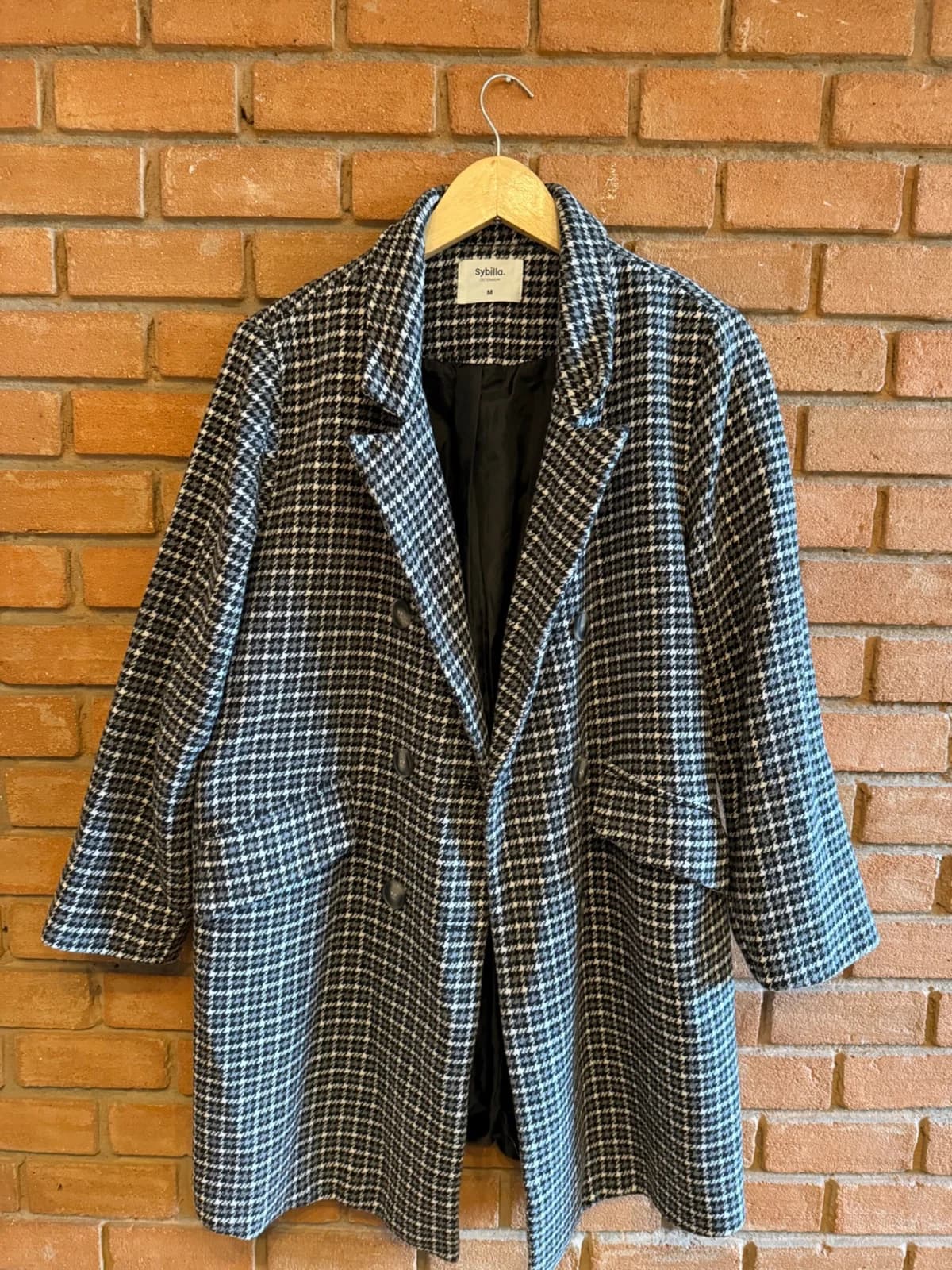 Usado por Emilia Miquel, Abrigo, talla M