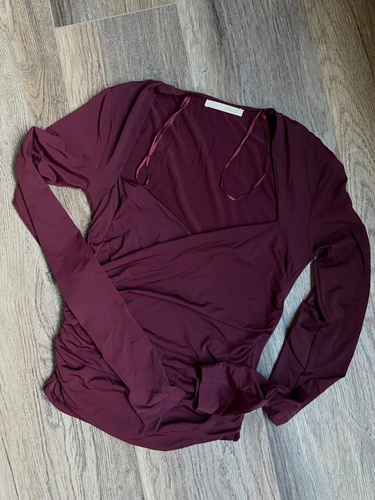 Polera Zara Burdeo