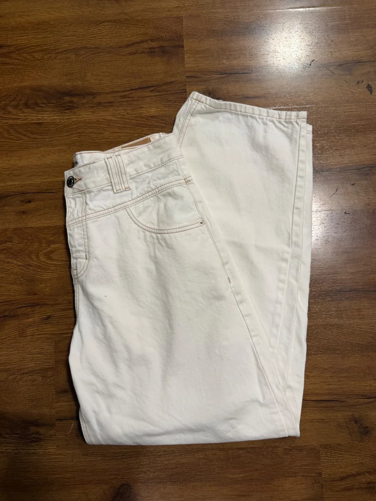 Usado por Pia Ignacia Sayes Jimenez, JEANS SYBILLA, talla 40